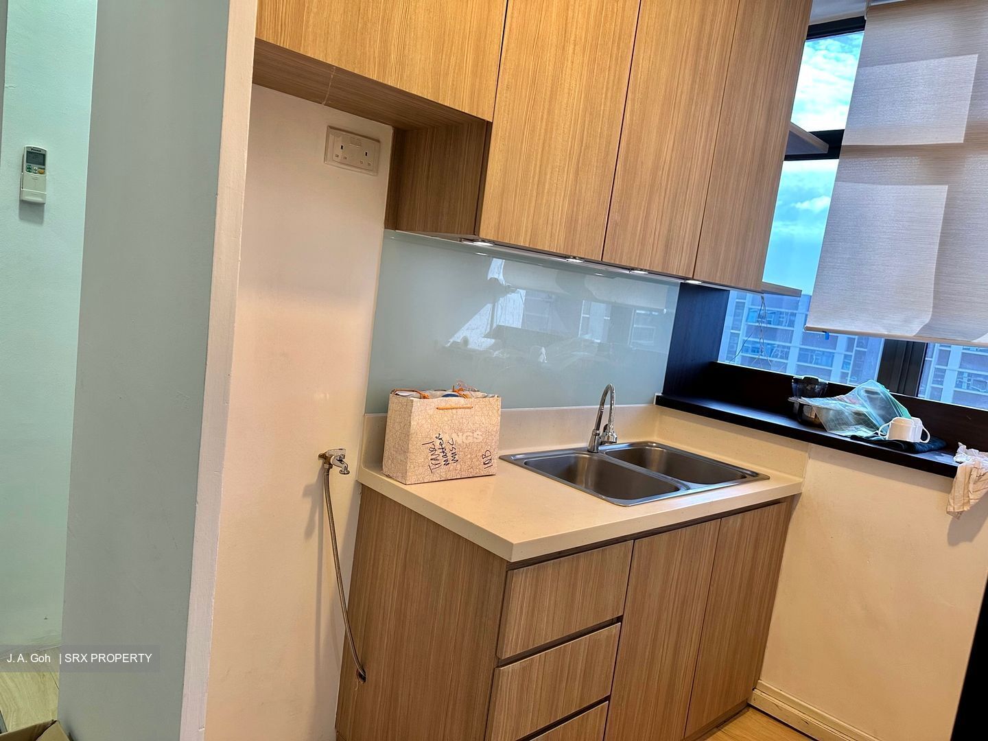 Vertex (D14), Office #391349201